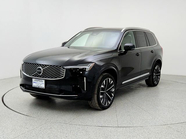 New 2026 Volvo XC90 T8 Plus w/ Protection Package Premier image 1
