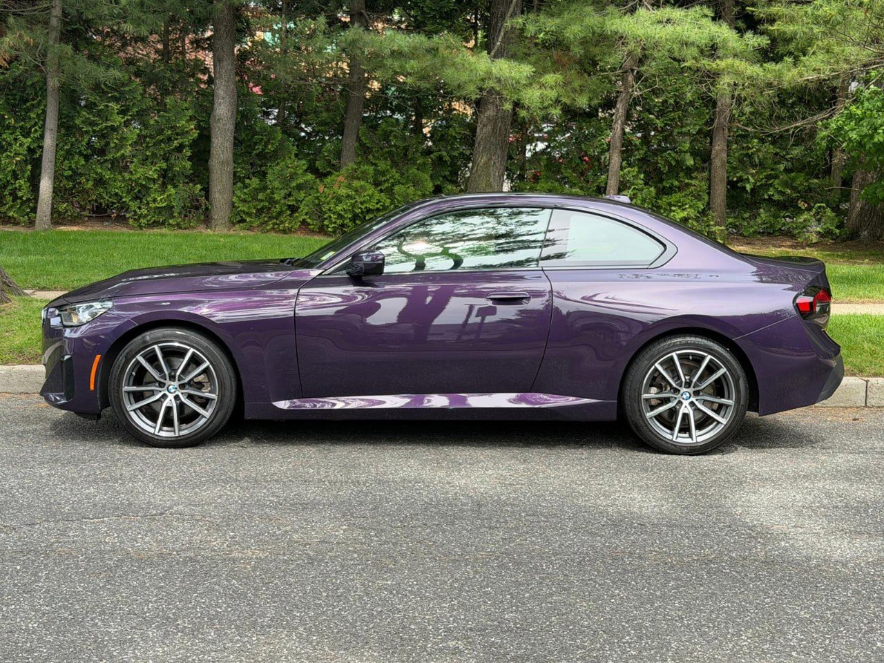 Used 2023 BMW 230i xDrive Coupe w/ Premium Package AWD/4WD image 4