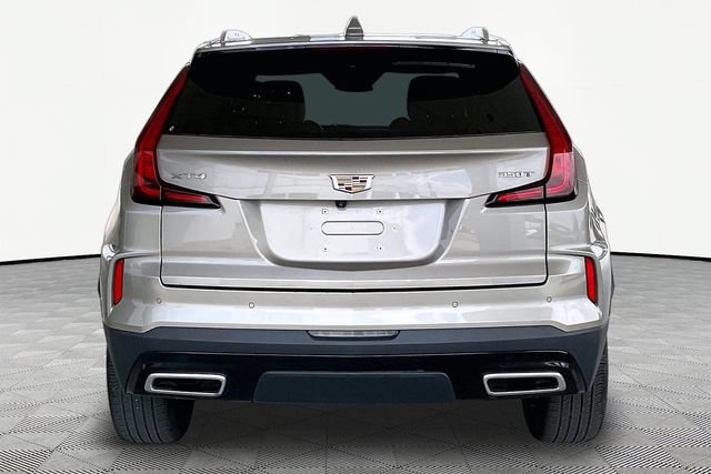 Used 2024 Cadillac XT4 Premium Luxury FWD image 6