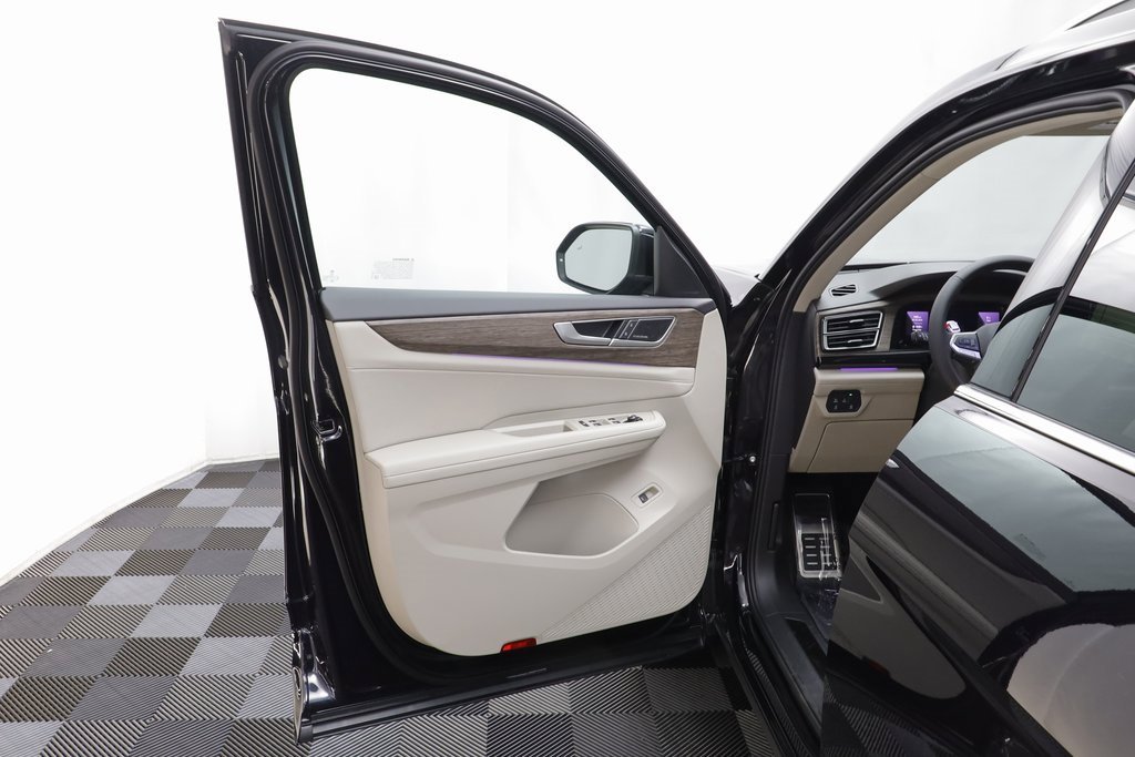 New 2026 Volkswagen Atlas SEL Premium R-Line image 5