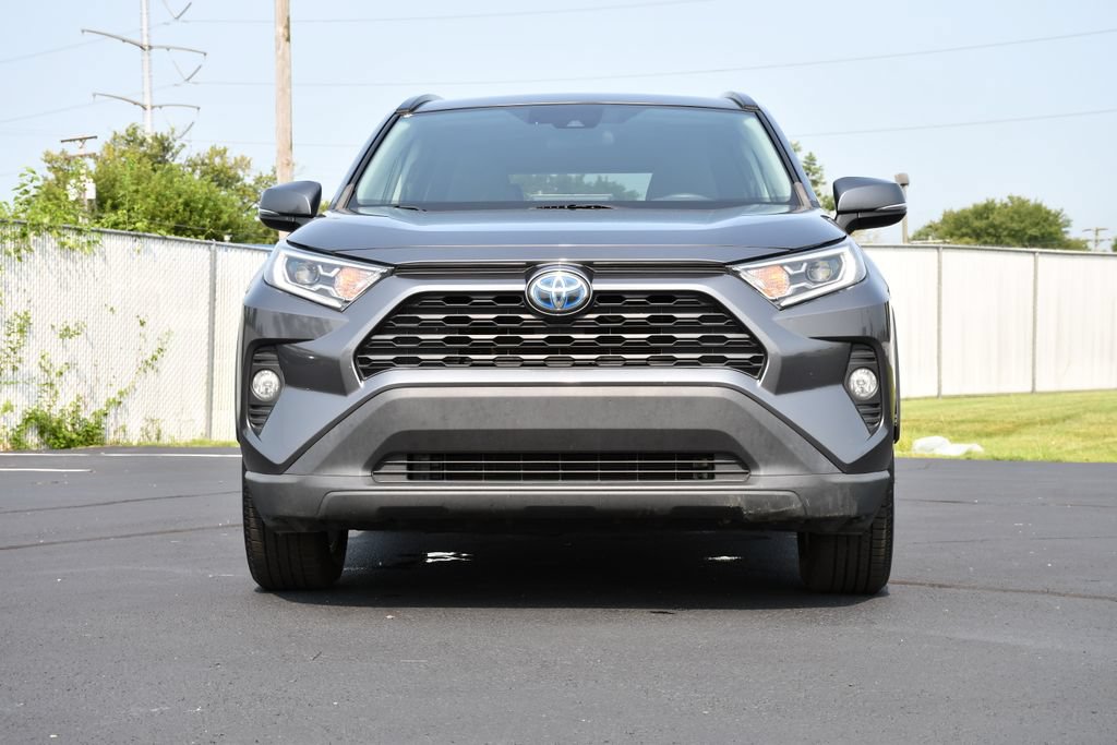 Used 2021 Toyota RAV4 XLE w/ Convenience Package AWD/4WD image 2