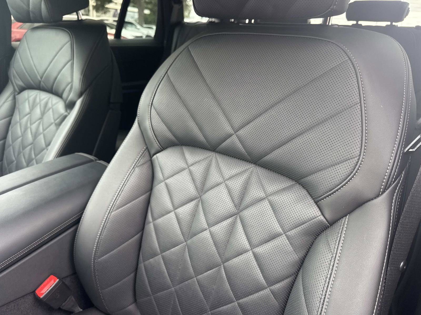 Used 2024 BMW X5 xDrive50e image 20