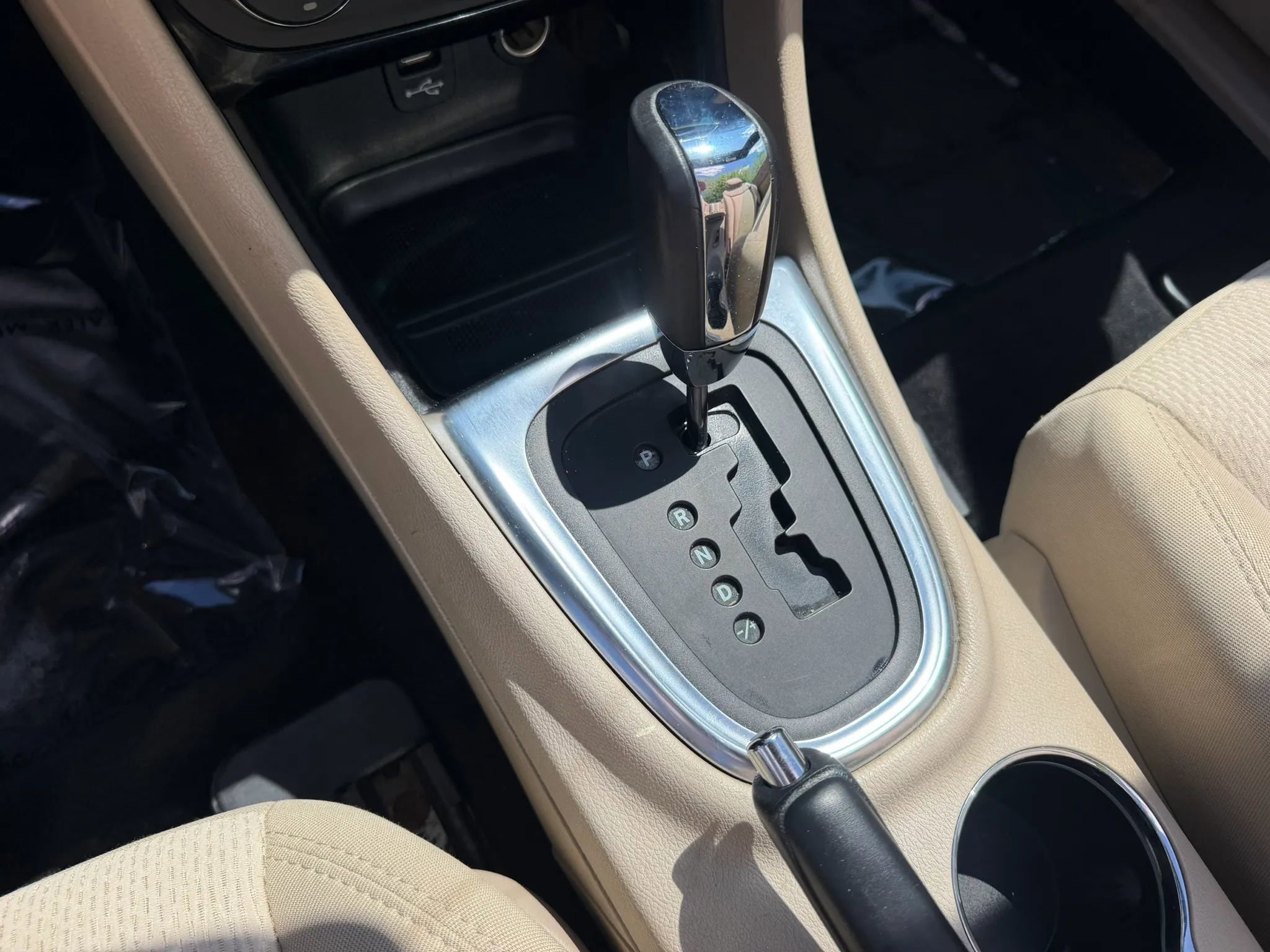 Used 2014 Chrysler 200 Touring FWD image 24