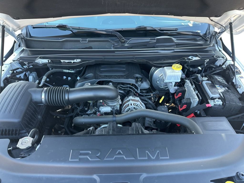 Used 2022 RAM 1500 Laramie AWD/4WD image 32