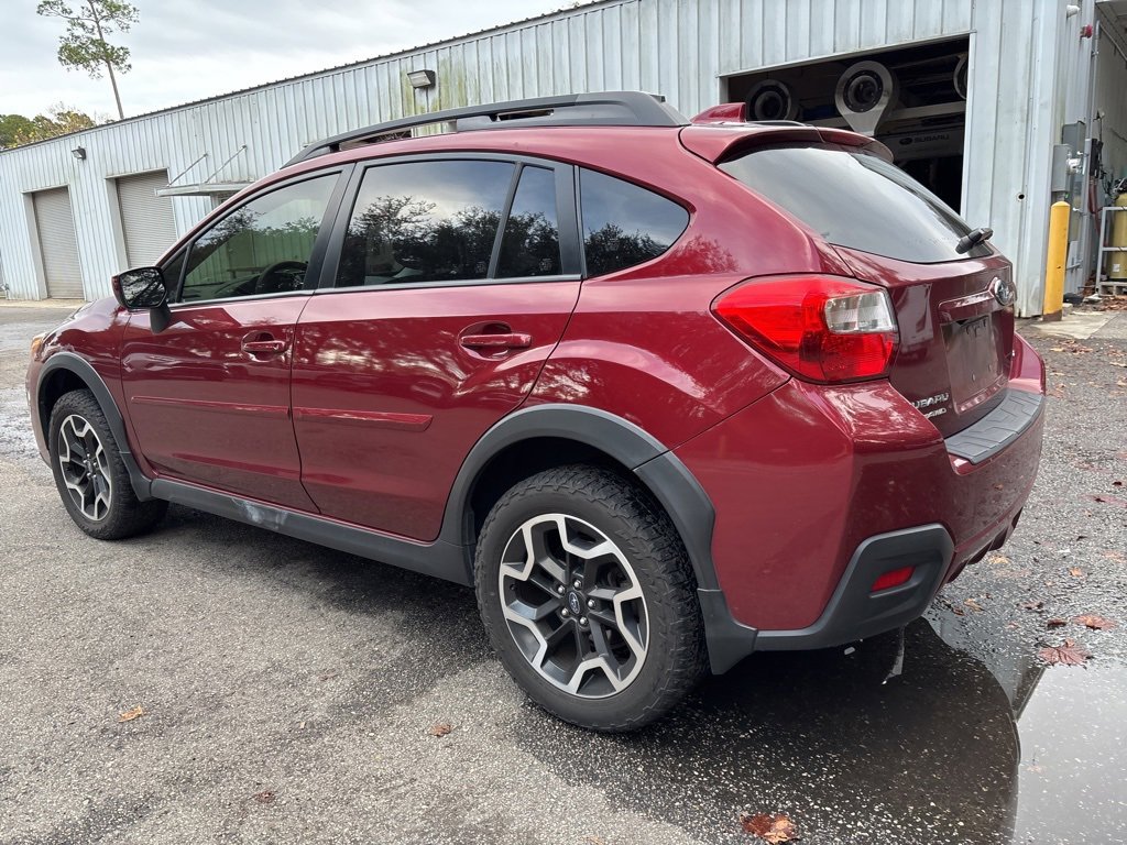 Used 2017 Subaru Crosstrek 2.0i Premium image 22