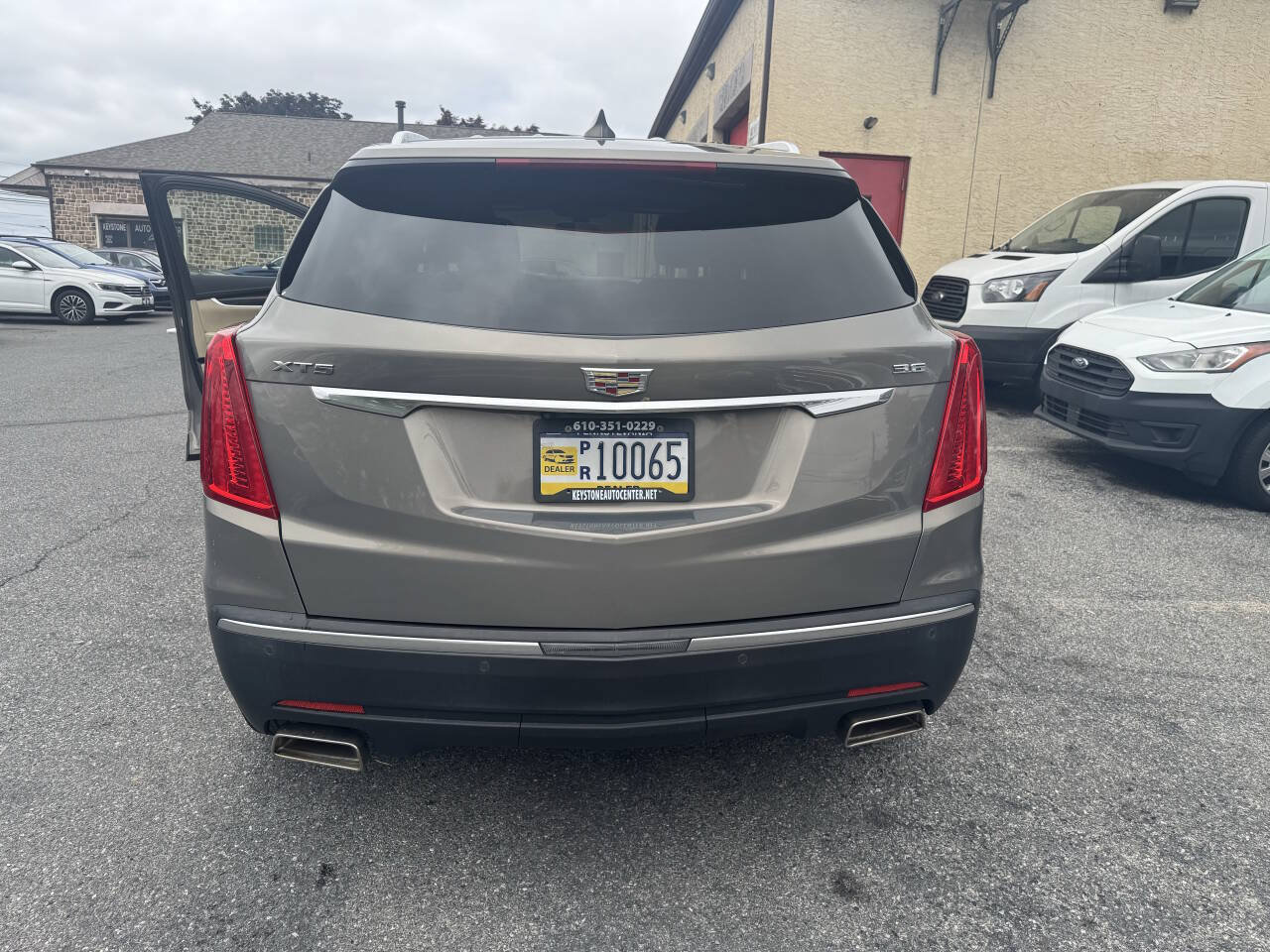 Used 2018 Cadillac XT5 FWD image 6