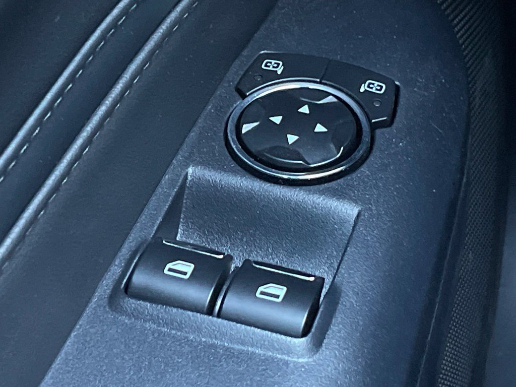 Used 2025 Ford Mustang GT Premium RWD image 11