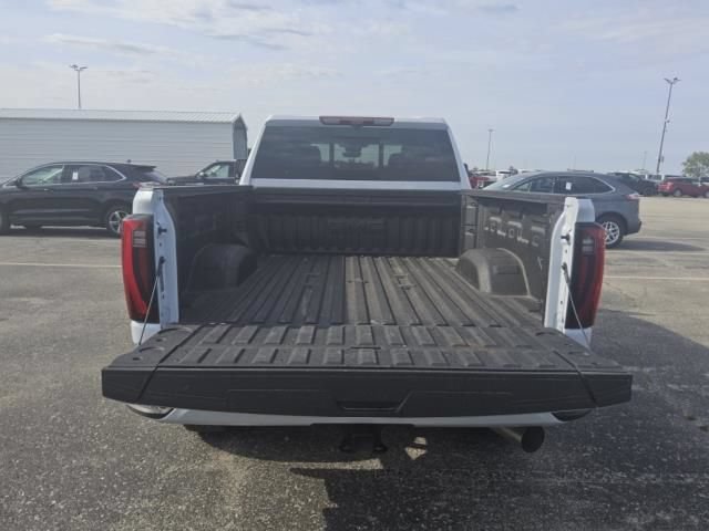 Used 2026 GMC Sierra 2500 Denali Ultimate AWD/4WD image 10