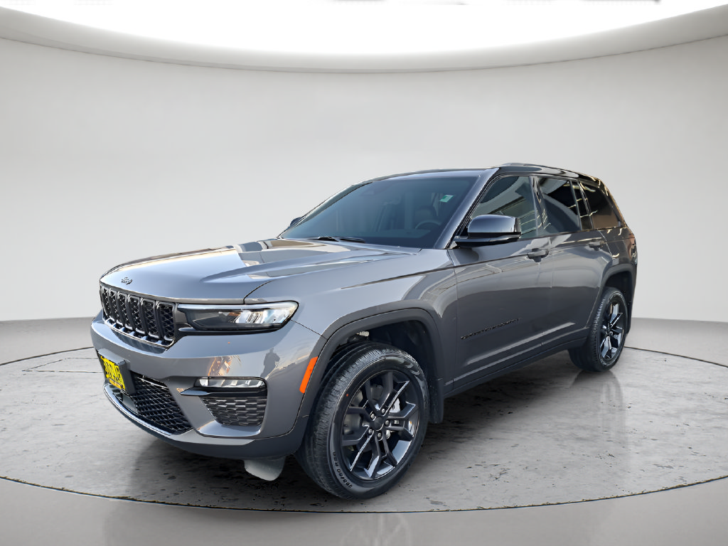 New 2025 Jeep Grand Cherokee Limited w/ MOPAR Finishing Package AWD/4WD image 1