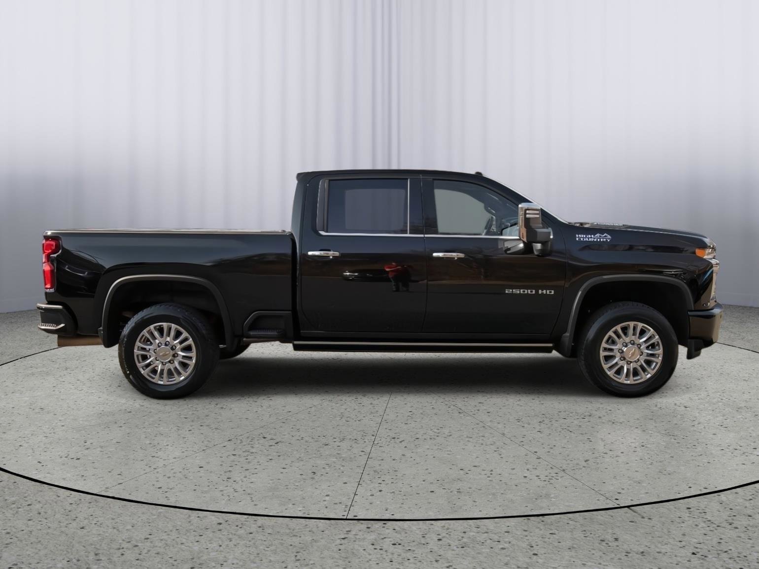 Used 2022 Chevrolet Silverado 2500 High Country w/ Technology Package image 27