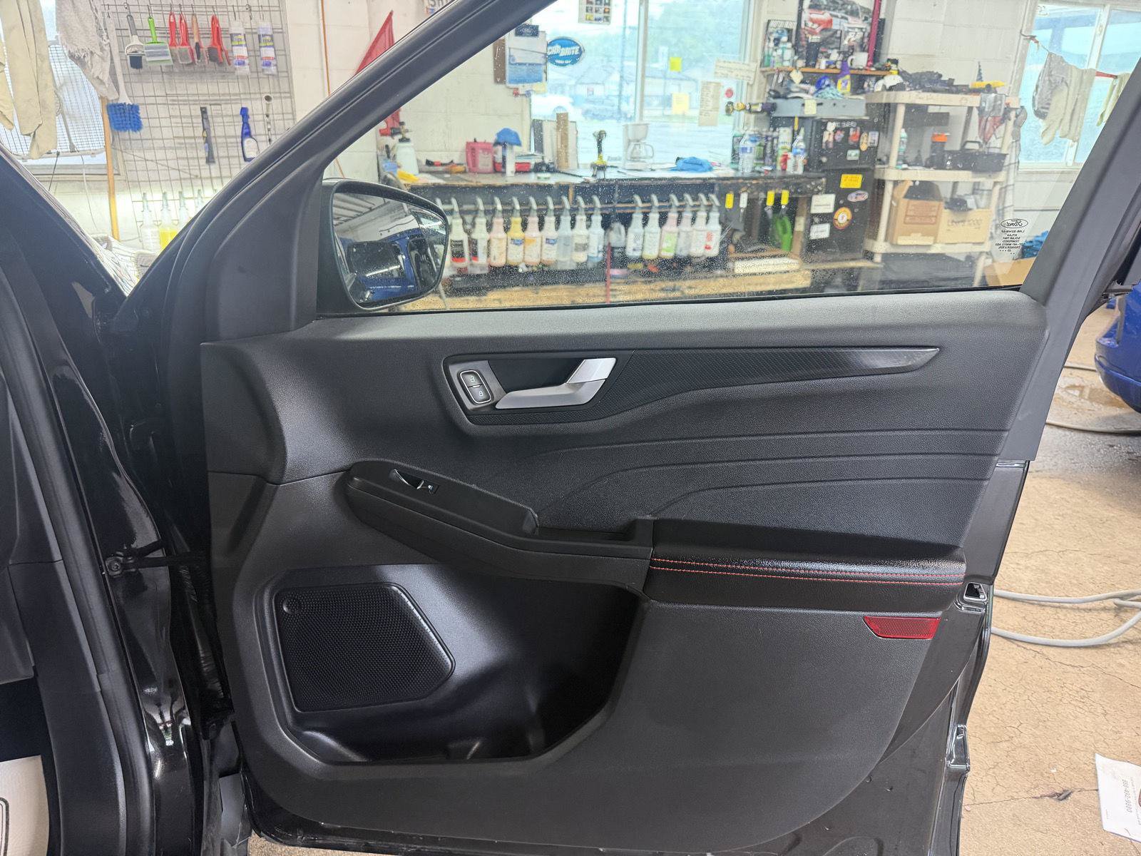Certified 2023 Ford Escape ST-Line w/ Tech Pack #1 AWD/4WD image 29