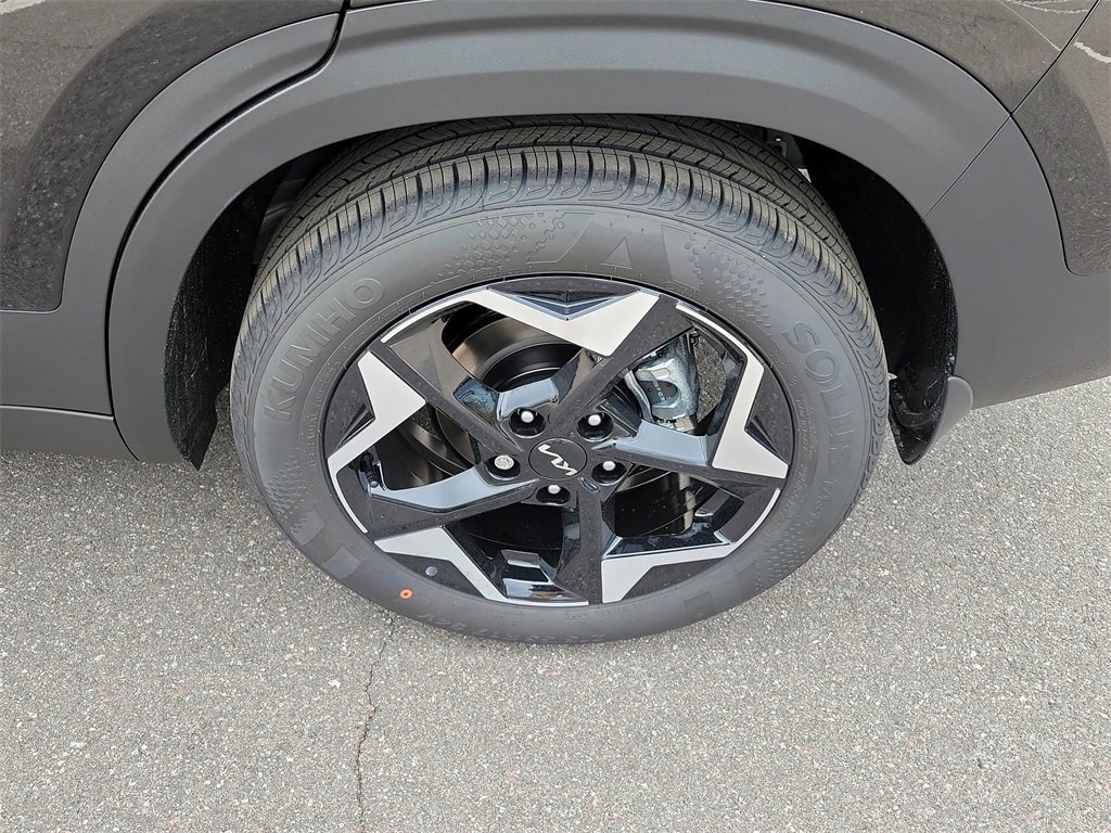 New 2026 Kia Seltos S image 37