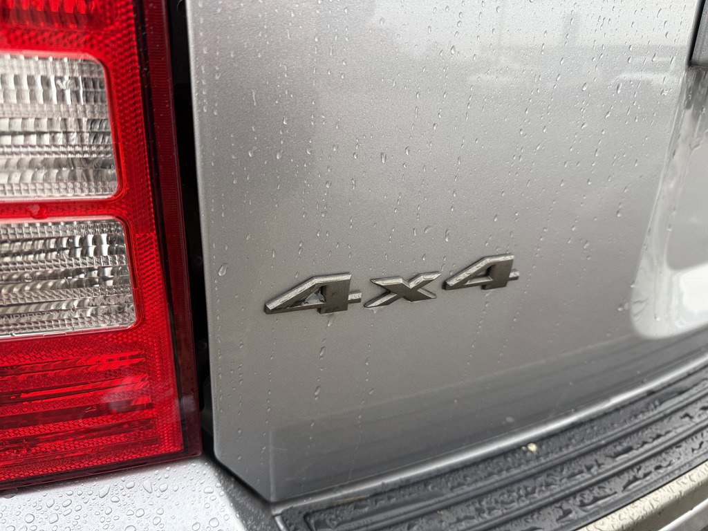 Used 2016 Jeep Patriot 75th Anniversary w/ Power Value Group image 16