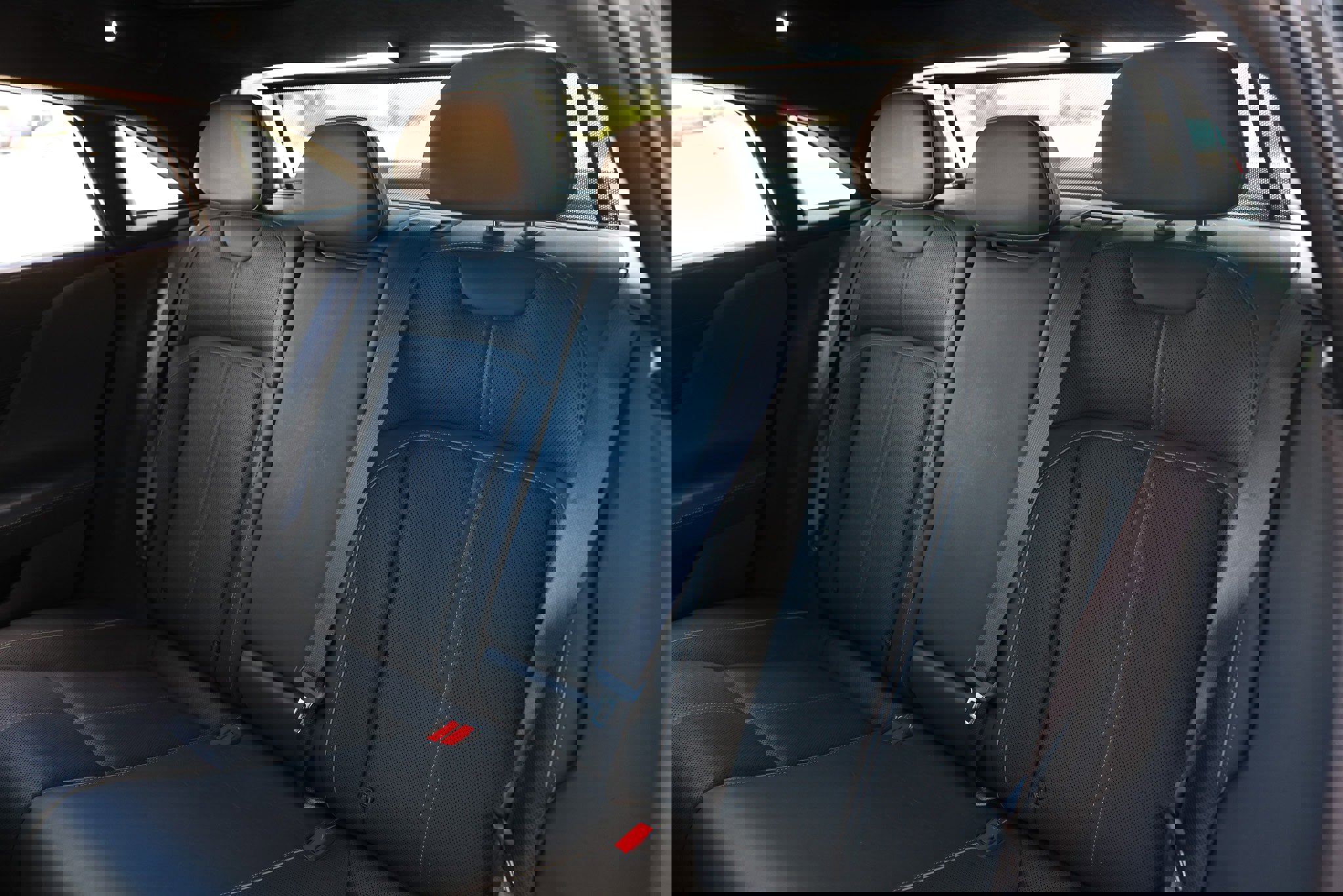 Used 2023 Lucid Air Grand Touring image 12