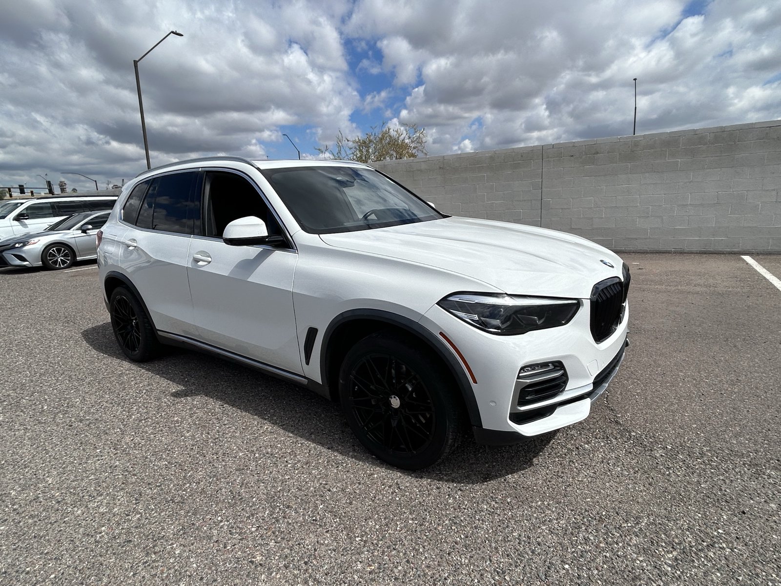 Used 2020 BMW X5 sDrive40i w/ Premium Package RWD image 7