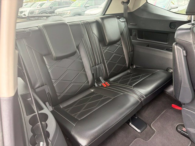 Used 2024 Volkswagen Atlas SE w/ Black Wheel Package AWD/4WD image 24