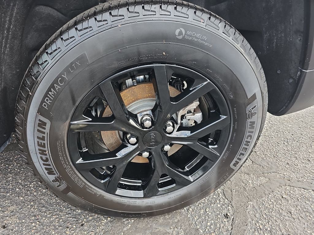 Certified 2024 Jeep Grand Cherokee Altitude AWD/4WD image 33