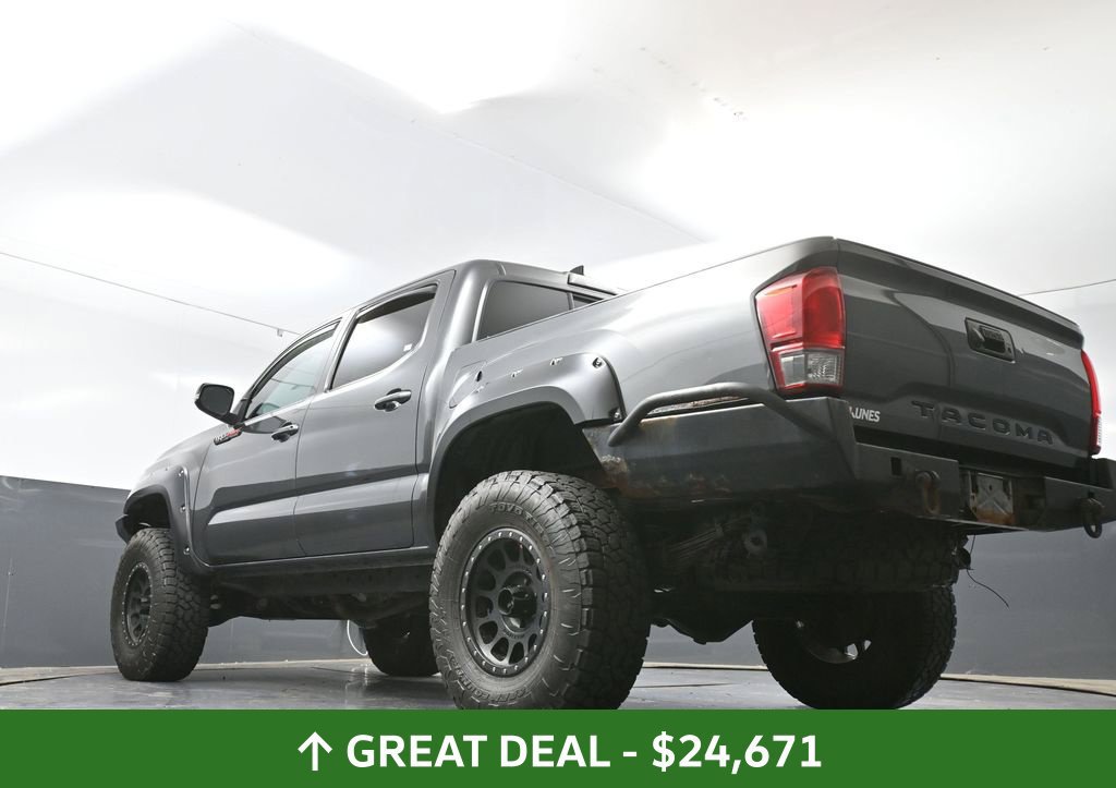 Used 2016 Toyota Tacoma TRD Sport w/ Towing Package AWD/4WD image 54