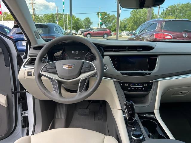 New 2025 Cadillac XT5 Premium Luxury w/ Technology Package image 13
