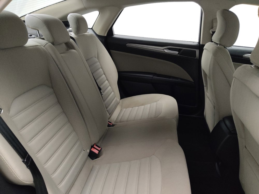 Used 2018 Ford Fusion S image 19