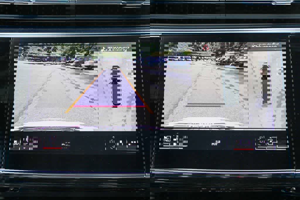 Used 2023 Audi Q7 2.0T Premium Plus w/ Premium Plus Package image 23