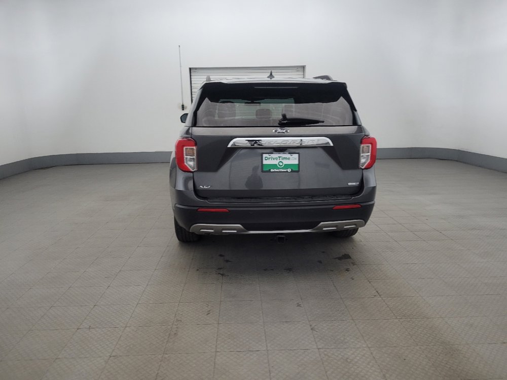 Used 2020 Ford Explorer XLT w/ Equipment Group 202A image 6