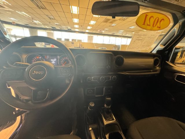 Used 2021 Jeep Wrangler Unlimited Sport AWD/4WD image 10