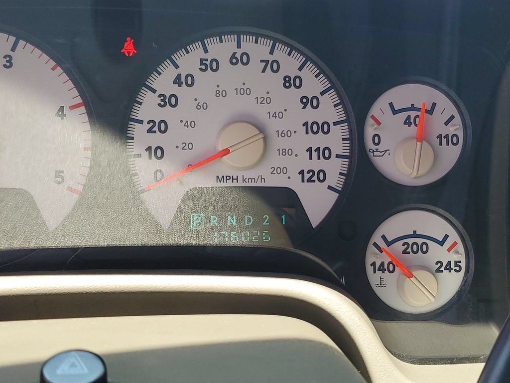 Used 2006 Dodge Ram 2500 Truck SLT AWD/4WD image 24