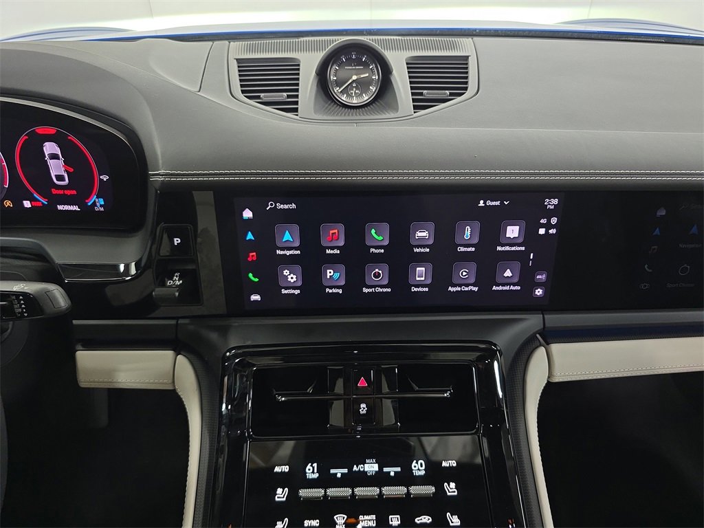 Certified 2025 Porsche Panamera GTS image 16