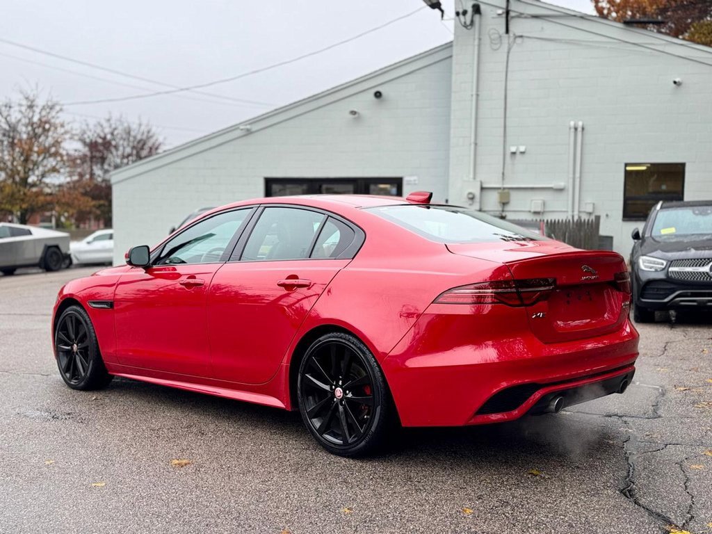 Used 2020 Jaguar XE R-Dynamic S image 4