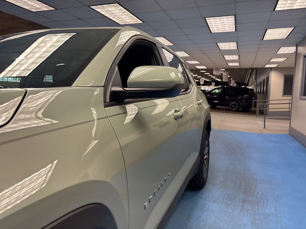 New 2026 Chevrolet Equinox LT image 15