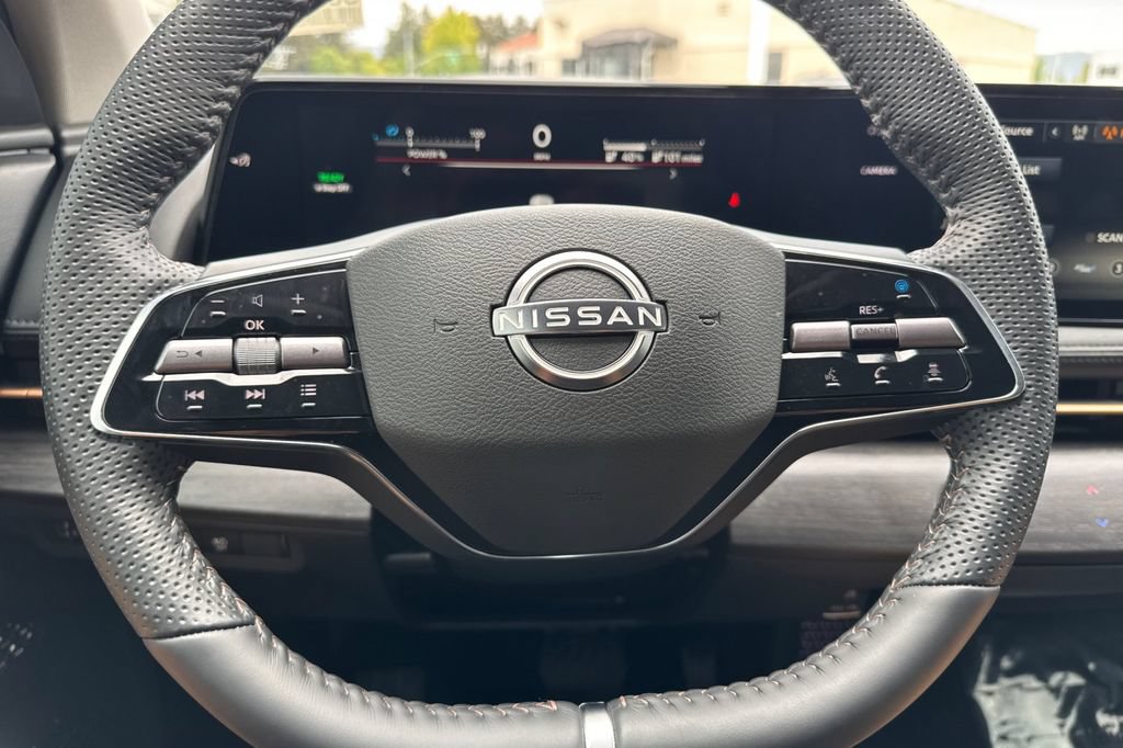 Used 2024 Nissan Ariya AWD image 22