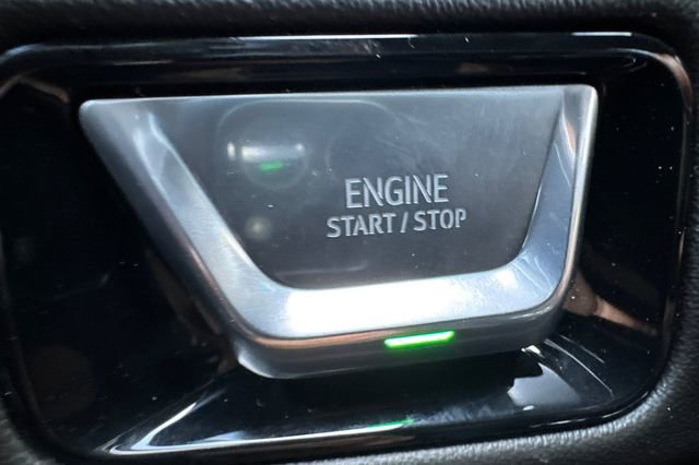 New 2025 GMC Yukon XL Elevation image 28