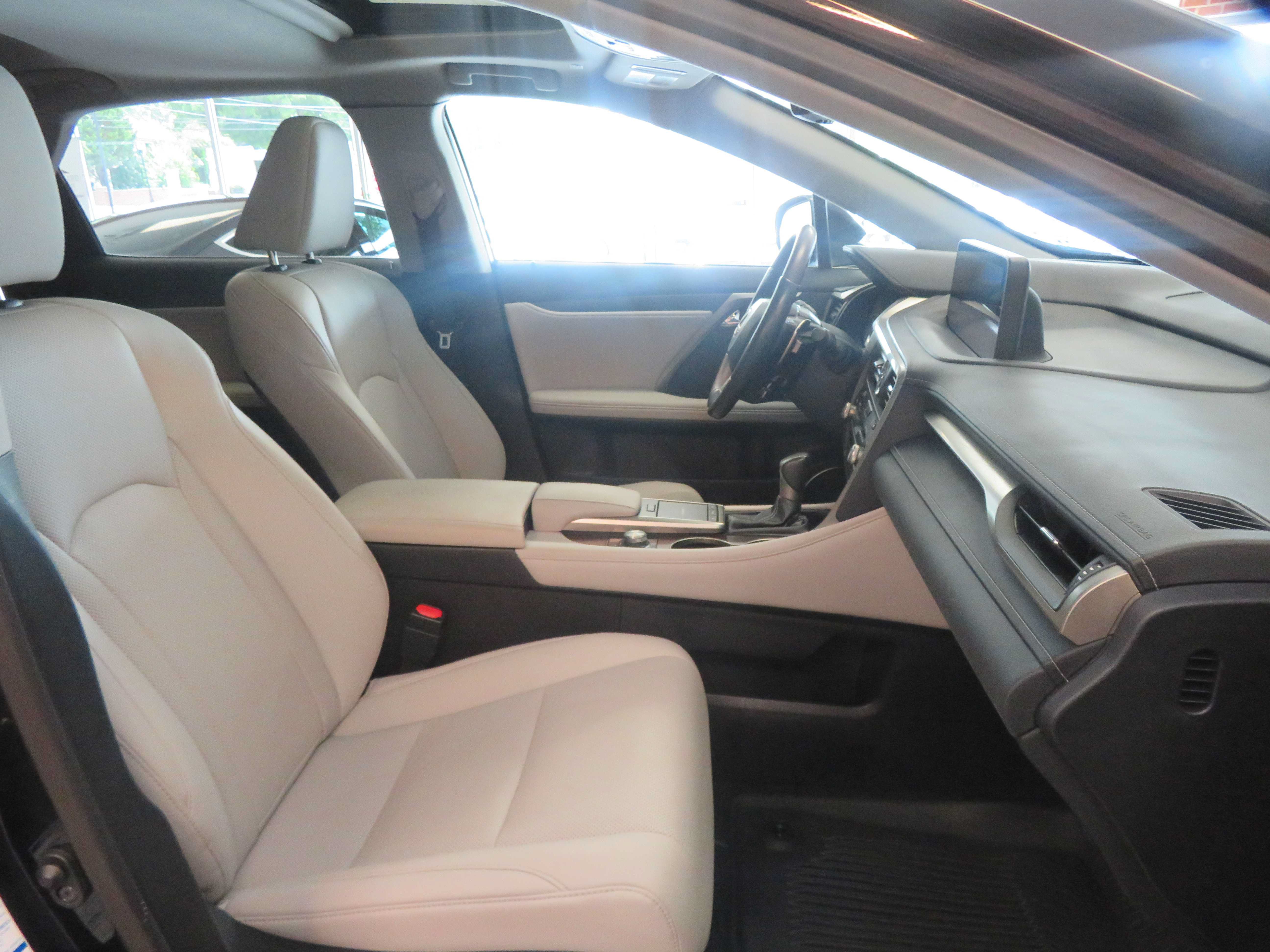 Used 2020 Lexus RX 350 AWD w/ Premium Package image 26