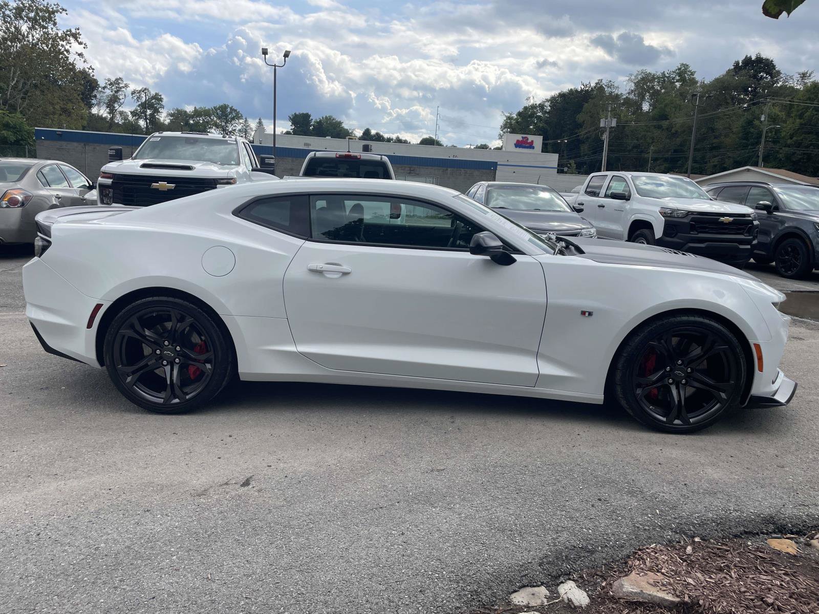 Certified 2024 Chevrolet Camaro SS RWD image 2
