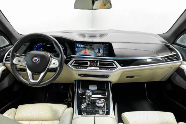 Used 2021 BMW ALPINA XB7 AWD/4WD image 22