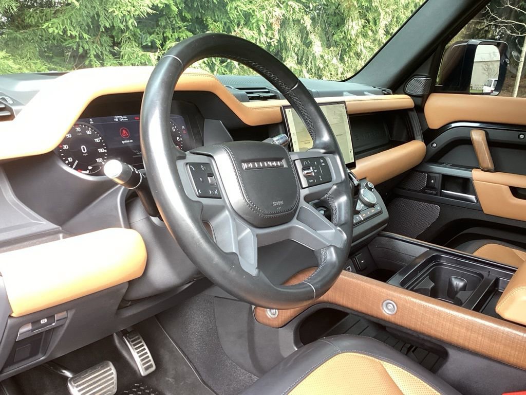 Used 2022 Land Rover Defender 110 X image 14
