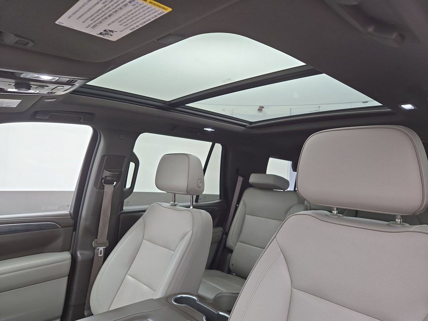 Used 2022 GMC Yukon SLT RWD image 28