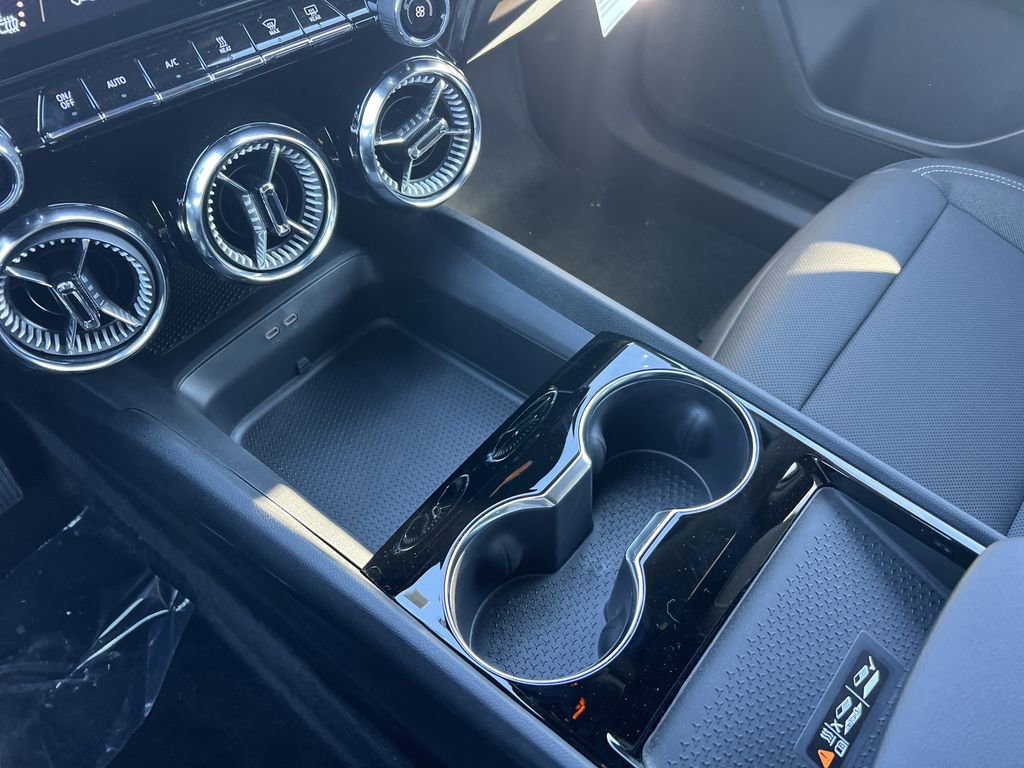 New 2026 Chevrolet Blazer EV LT image 7