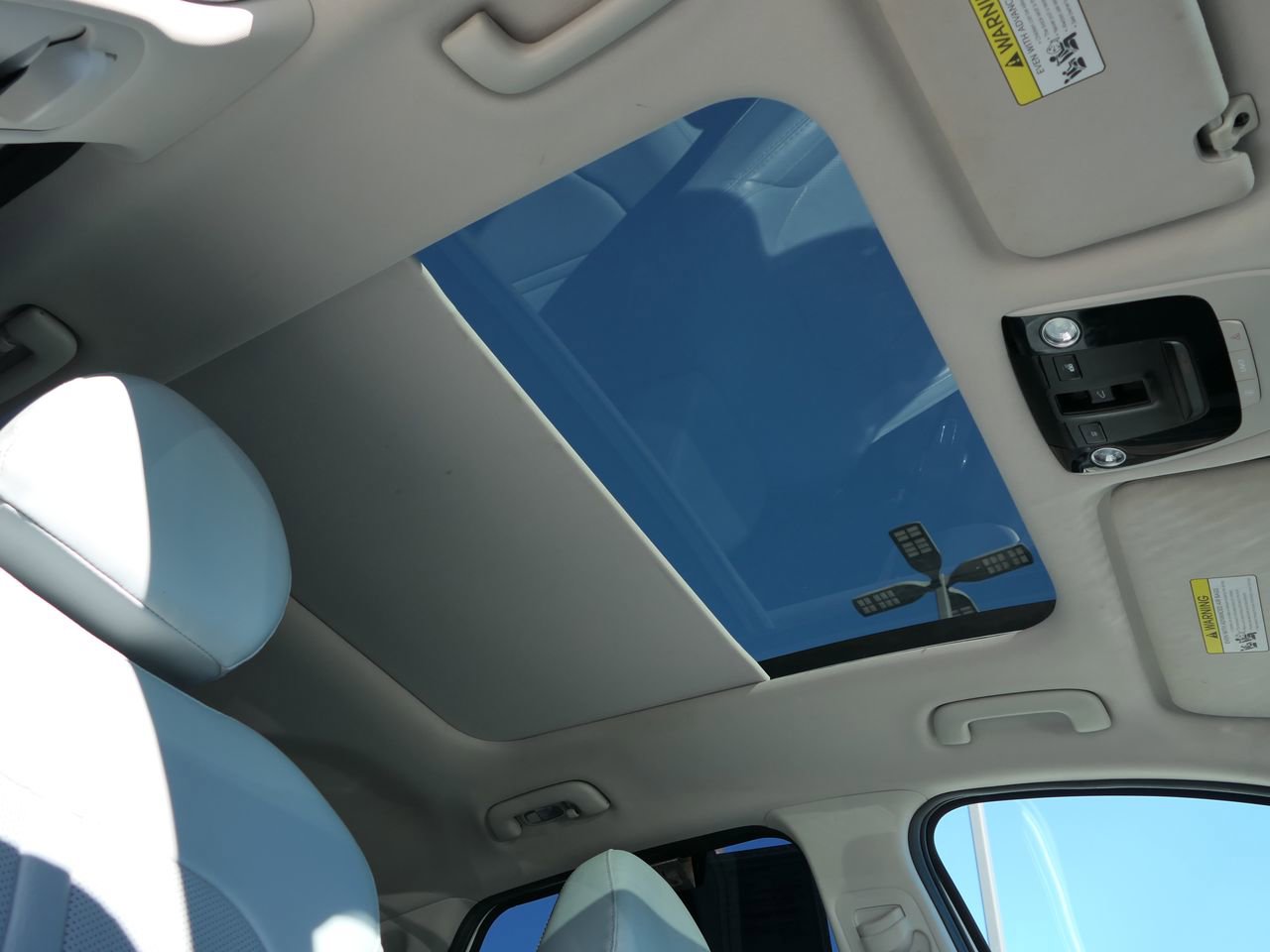 Used 2022 Kia K5 EX image 28