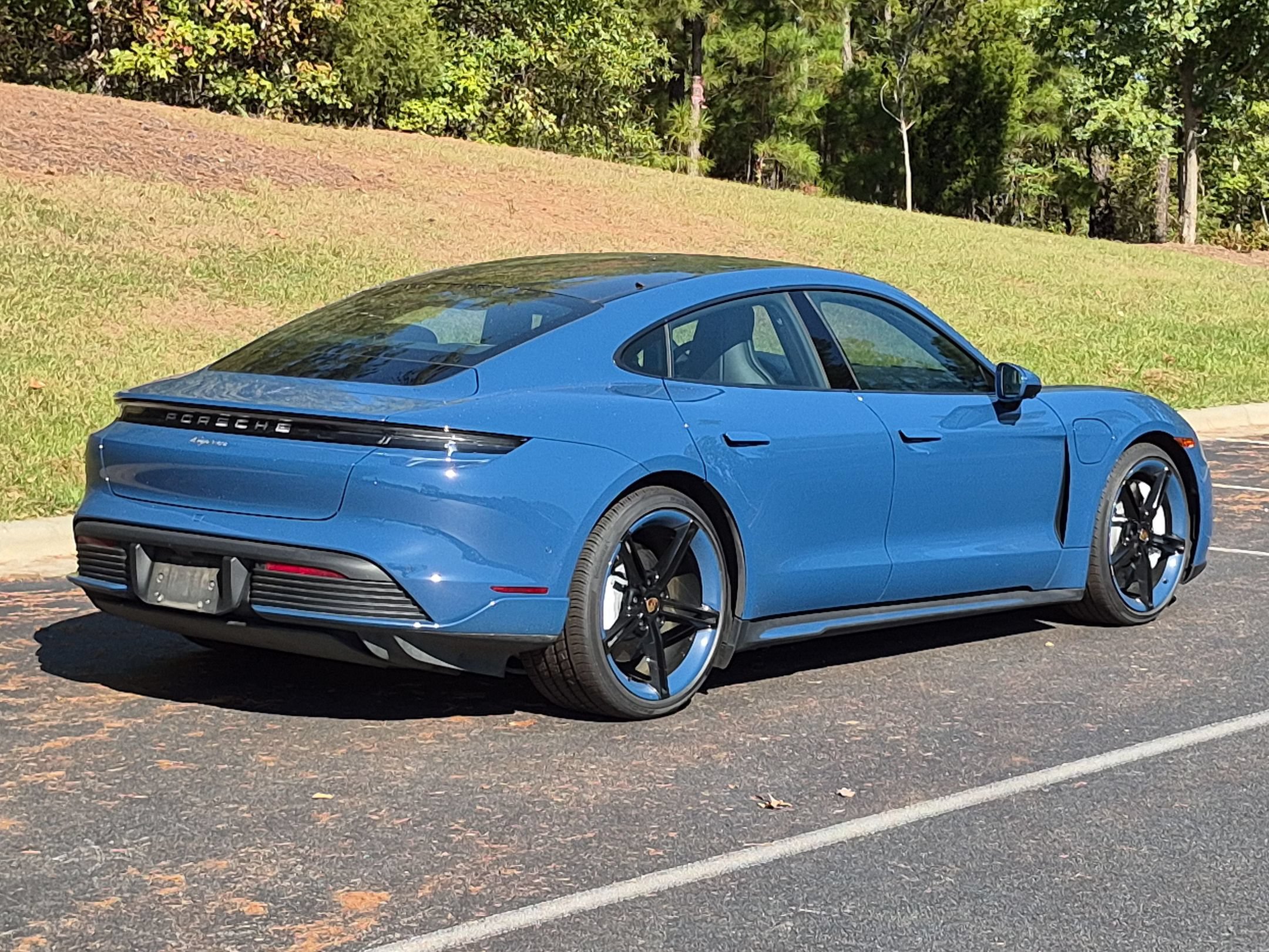 Certified 2024 Porsche Taycan RWD image 22