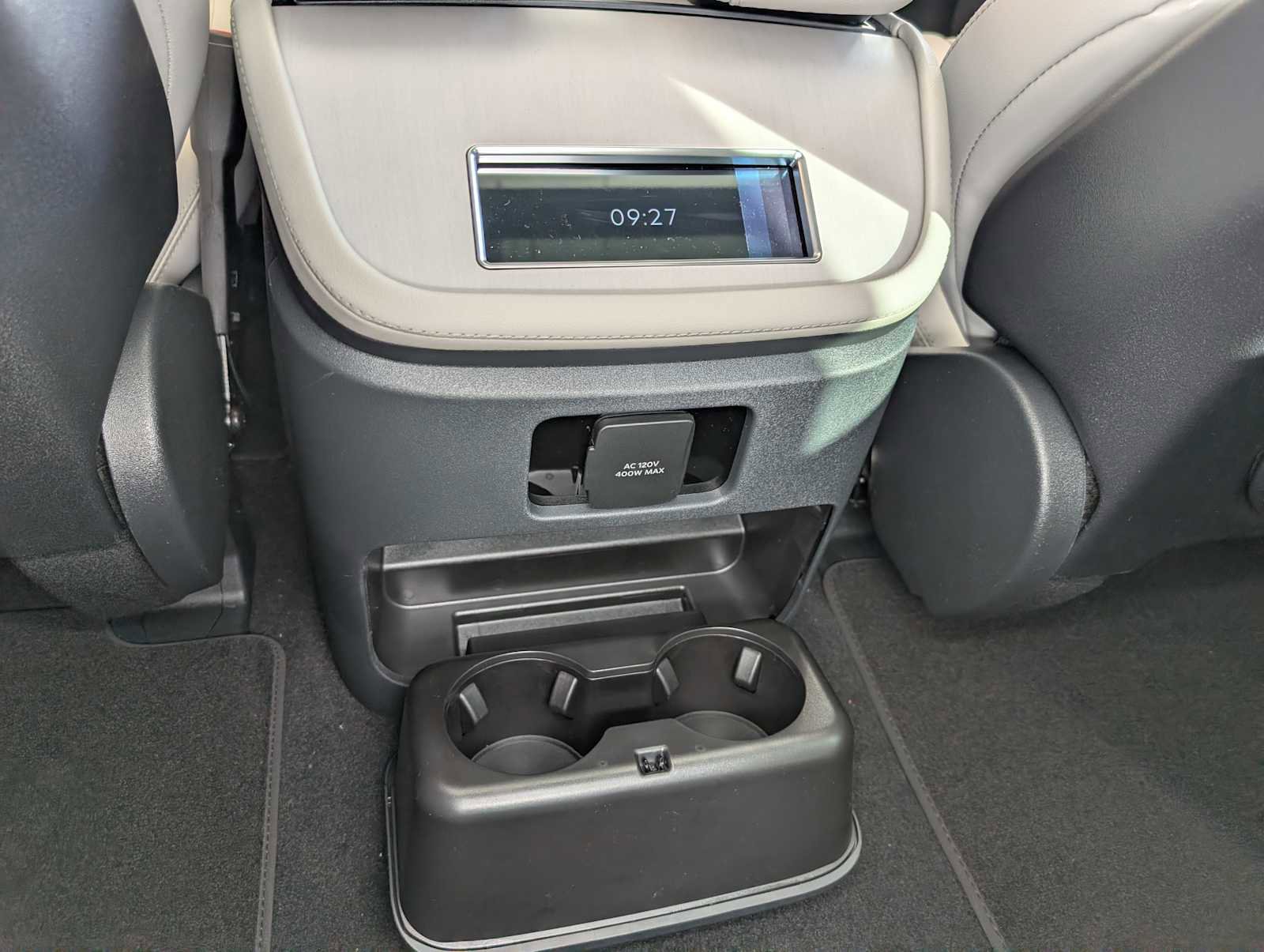 New 2026 Lincoln Navigator L Reserve w/ Jet Appearance Package image 15