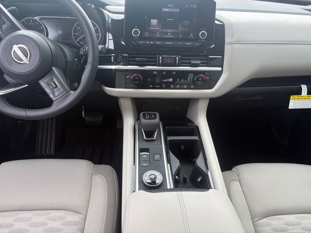 New 2025 Nissan Pathfinder SV image 11