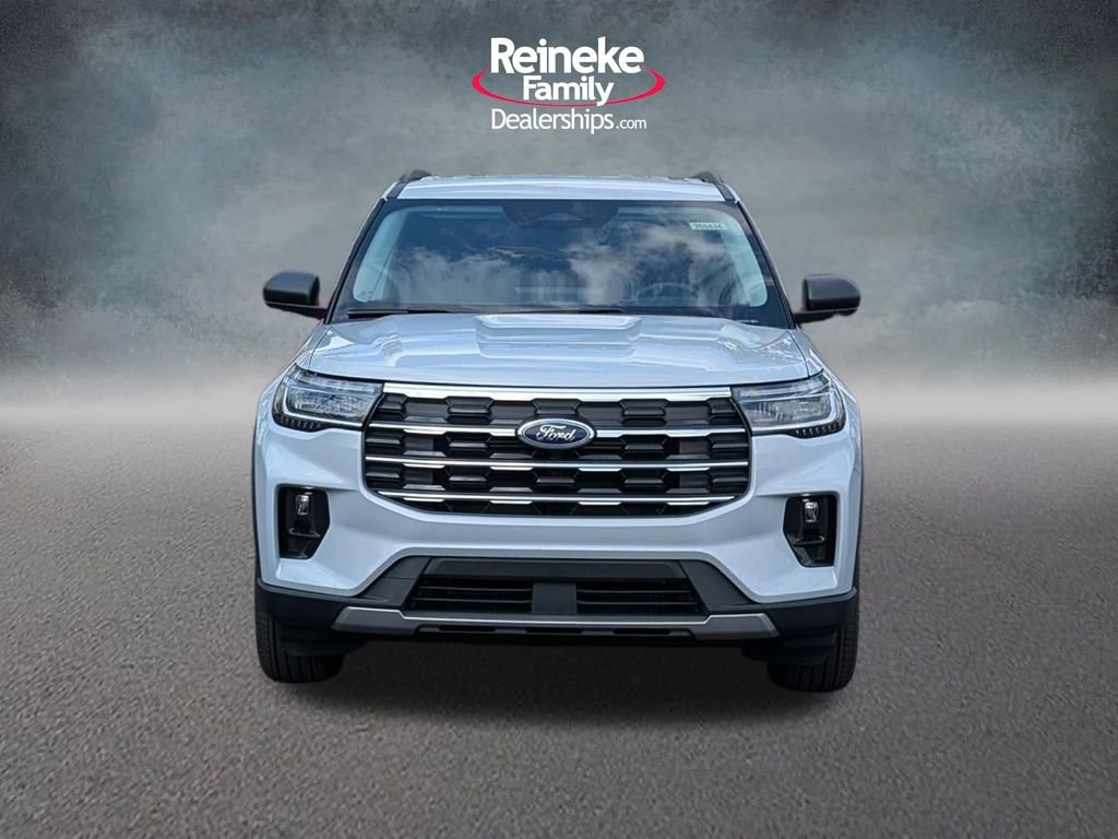 New 2026 Ford Explorer Active w/ Active Comfort Package AWD/4WD image 2