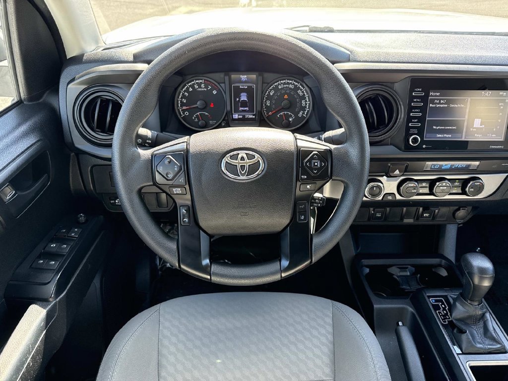 Used 2022 Toyota Tacoma SR AWD/4WD image 13