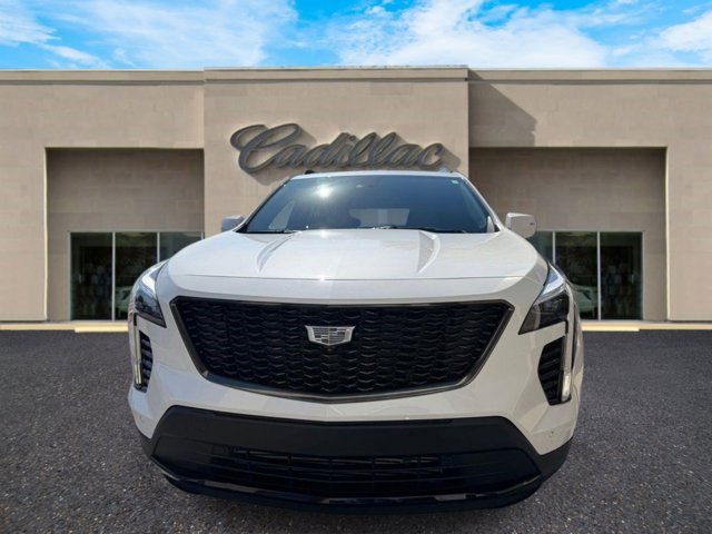 Certified 2023 Cadillac XT4 Sport w/ LPO, ONYX Package FWD image 10