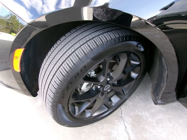 Used 2025 Chrysler Pacifica Limited image 7