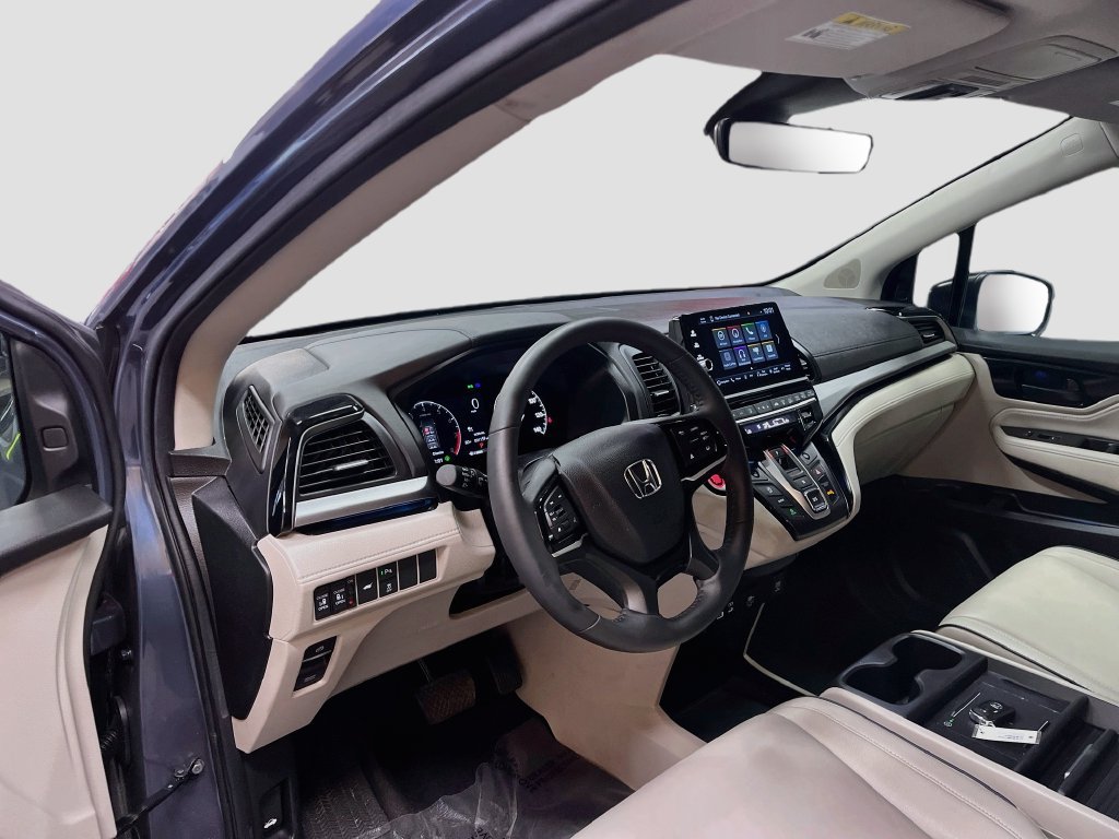 Used 2026 Honda Odyssey Touring image 9