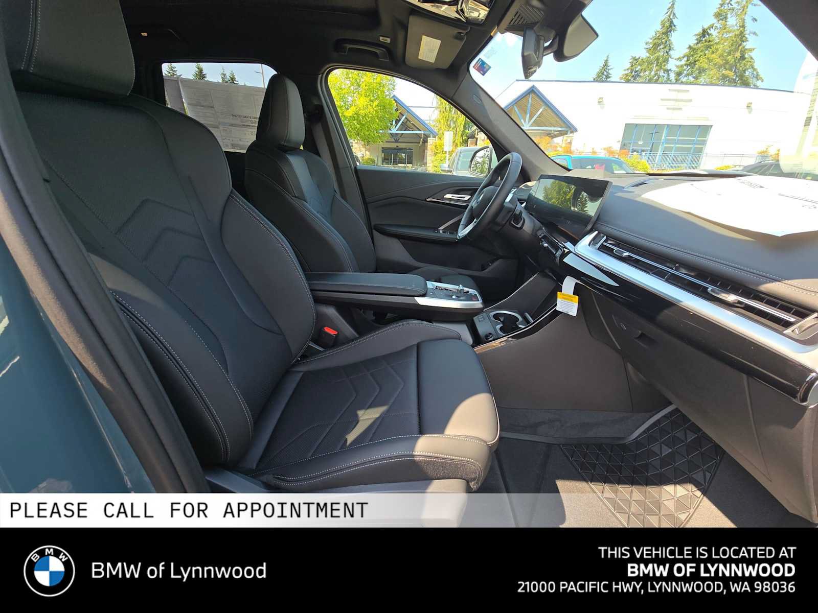 New 2026 BMW X1 xDrive28i w/ Technology Package AWD/4WD image 11