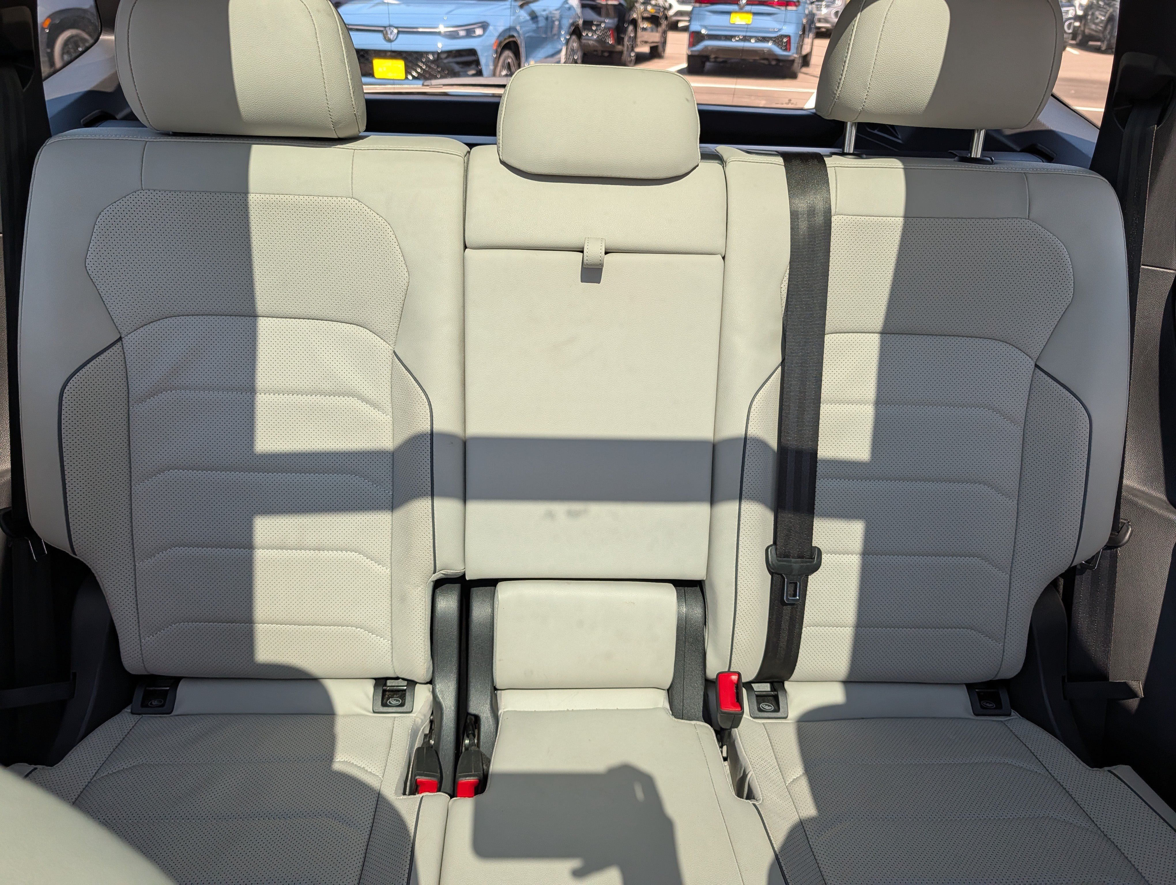 Certified 2023 Volkswagen Tiguan SEL R-Line AWD/4WD image 13